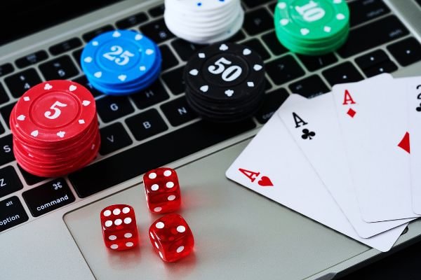 Người dùng Việt Nam truy cập bj66 qua trình duyệt điện thoại không cần cài APK